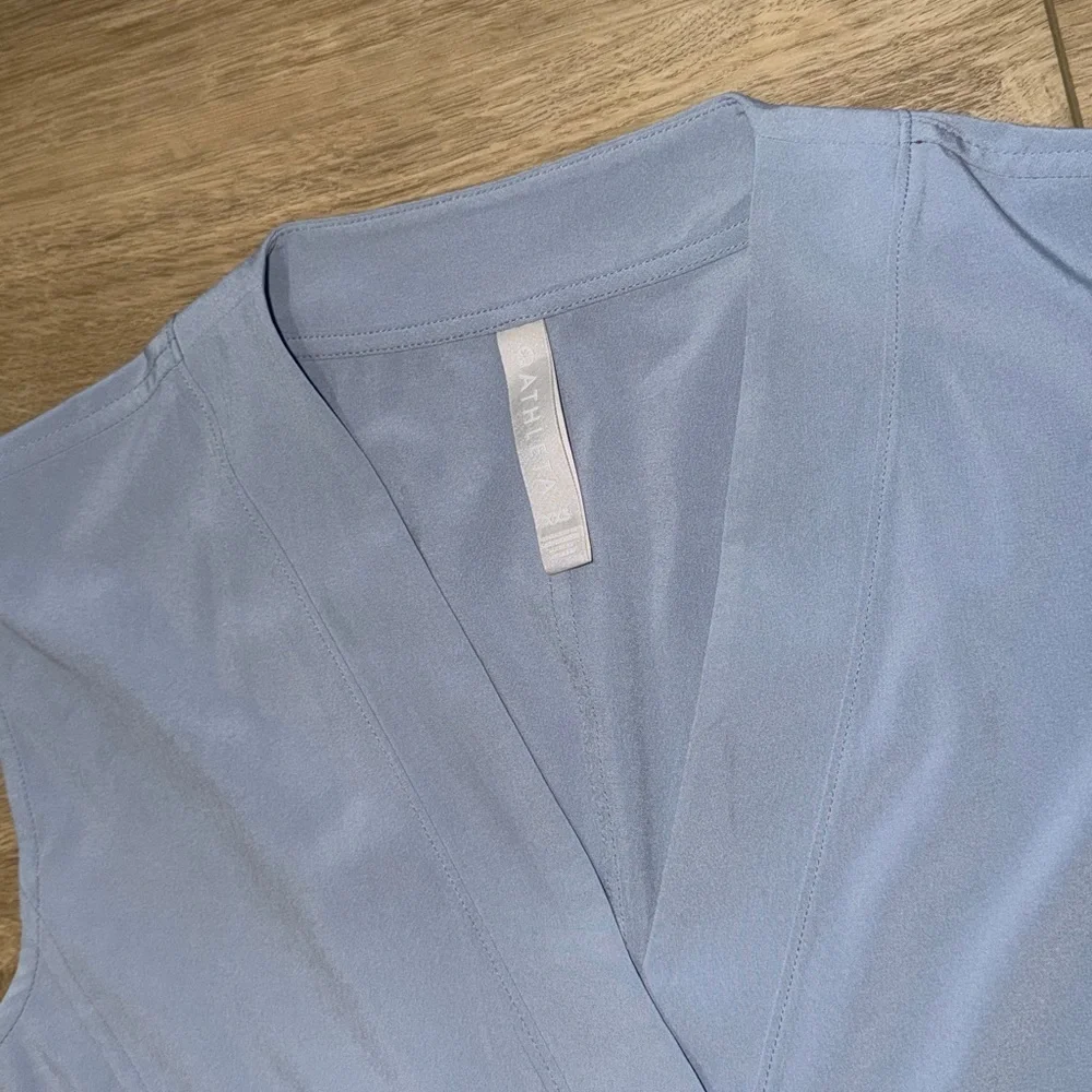 Athleta Marlow Romper in a blue gray color size xsmall NWOT - Picture 6 of 8